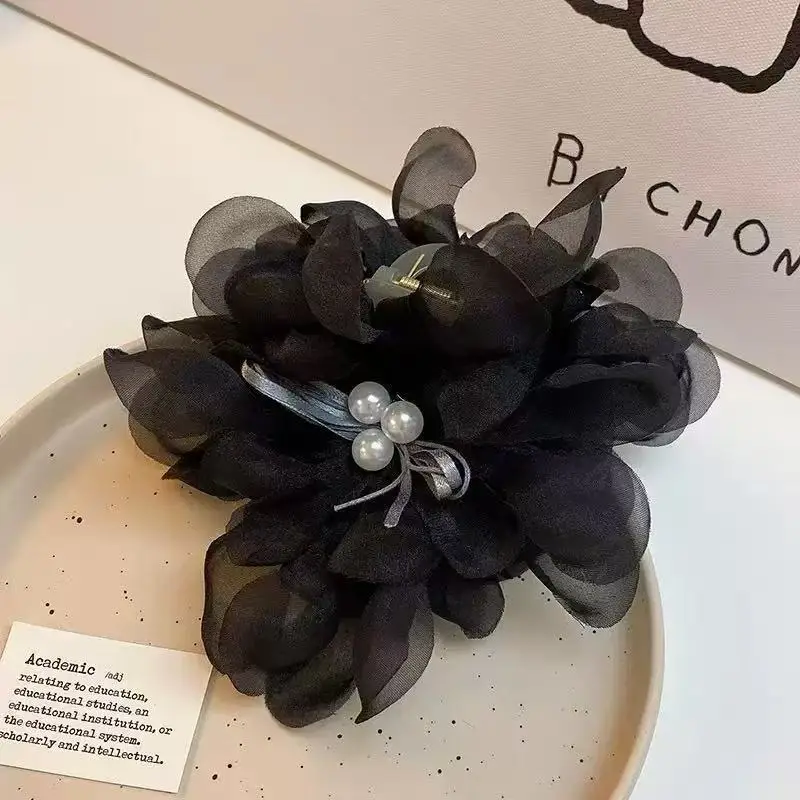 Elegant Large Size Cloud-like Flower Hairpin for Women Oversized Fairy-tale Hair Grips for Updo Styling Sophisticated Sensation