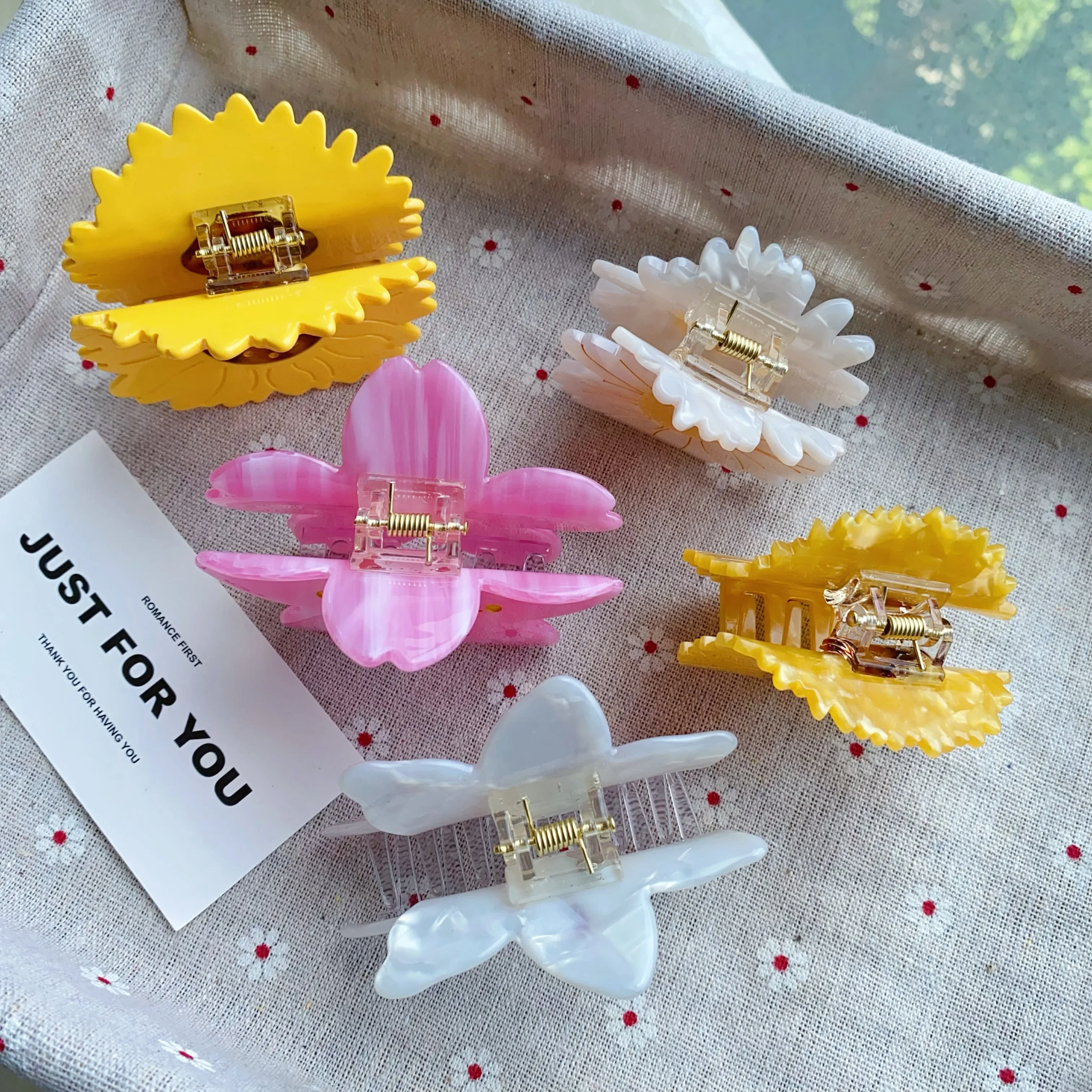 Flower Acetate Hair Claw Clips, Sunflower Cherry Blossom Lily Shark Clips