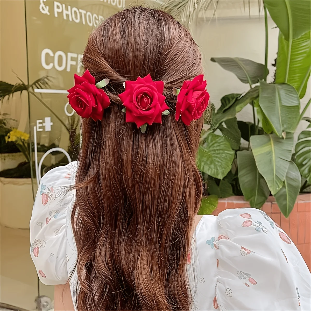 3Pcs Atmospheric Red Flower Hair Accessories, Rose Hair Clips, Side Hairpins, Classic Red Felt Rose Hair Clips - Perfect for Summer Outfits and Festive Occasions