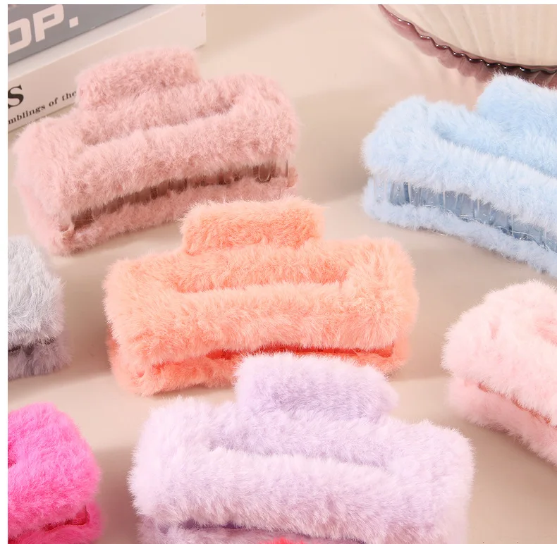 11.5cm Plush Square Hair Claw Clip Women's Korean Simple Versatile Grab Clip Fashion Shark Clip Girl Hair Accessories