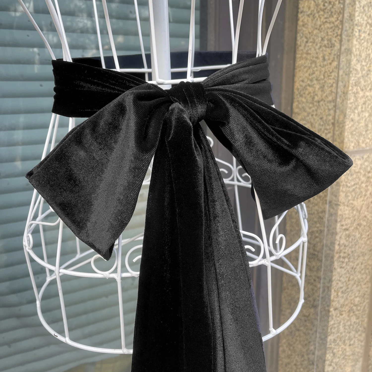 9x250cm Vintage Long Velvet Ribbon Waist Belt Ladies Bowknot Self Tie Wide Cummerbunds Women Black White Red Waistband