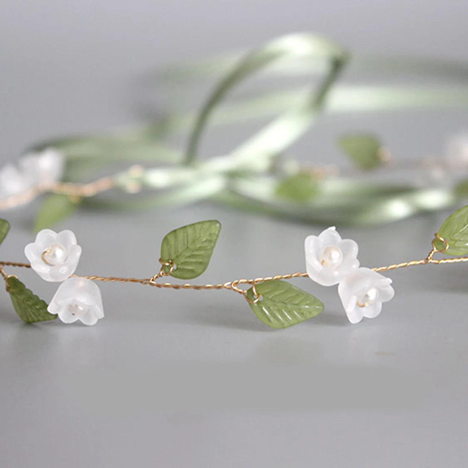 Fresh Flower Leaf Hairbands For Women Fashion Pearl Headband Bridal Wedding Hair Accessories Birthday Party Banquet Hair Hoop