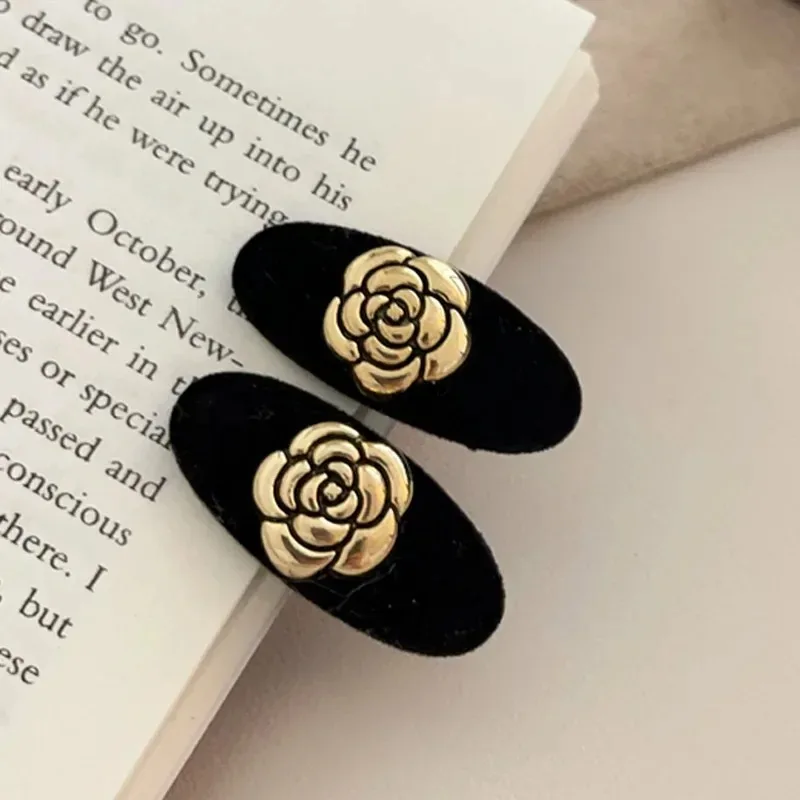 2 Pcs Cute Small Camellia Flower Hair Clips for Women French Elegant Flocking Duckbill Side Clip Hairpins Headwear Set