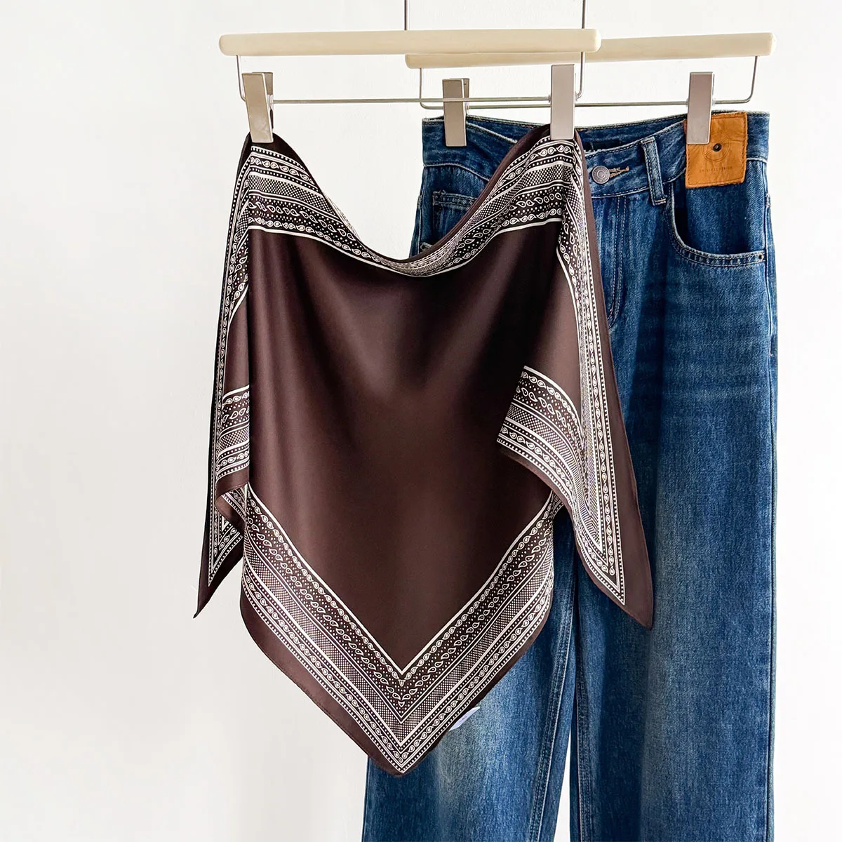 Stacked Wear twill Triangle Scarf Waist Tie Triangular Shape Versatile Decorative Headscarf Neck Tie Stylish Layering