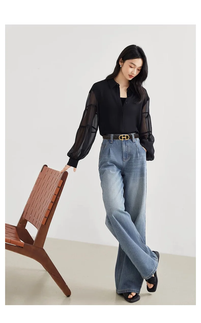 Fashionable Women's Versatile Decoration Jeans with Cowhide Belt; Ladies' High-End Business Fashion in Stock.