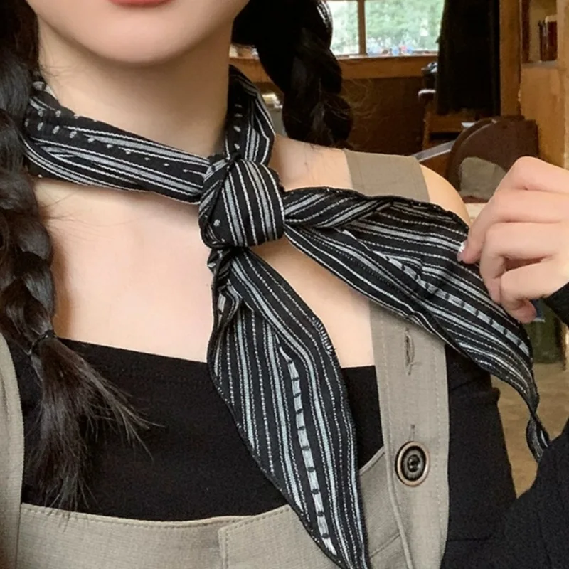 Women Vintage Floral Striped Scarf Breathable Cotton Linen Blend Triangle Neck Kerchief Boho Chic Headwrap & Necklace Scarf