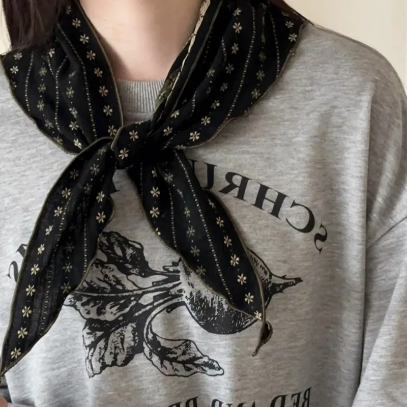Women Vintage Floral Striped Scarf Breathable Cotton Linen Blend Triangle Neck Kerchief Boho Chic Headwrap & Necklace Scarf