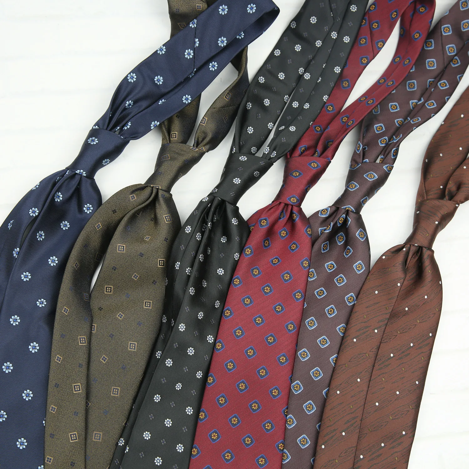 8CM Handmade Luxury Stripe Ties Men's Formal Dress Business Neckties Striped Floral Plaid Neck Tie Suit Wedding Tie Accessorries