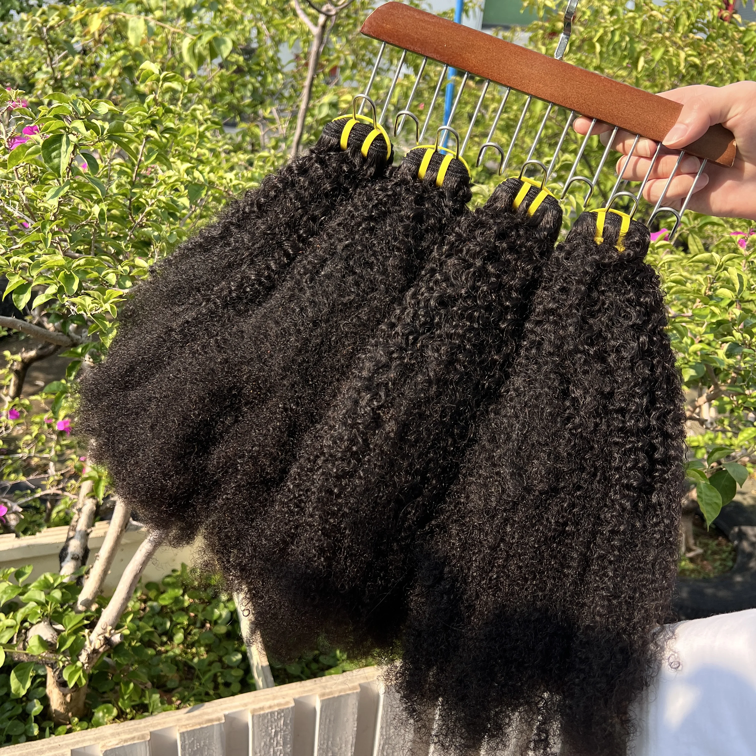 4C Afro Kinky Curly Human Hair Bundles Coily Hair Weave Extensions Natural Color 100% Unprocessed Raw Virgin Hair For Women