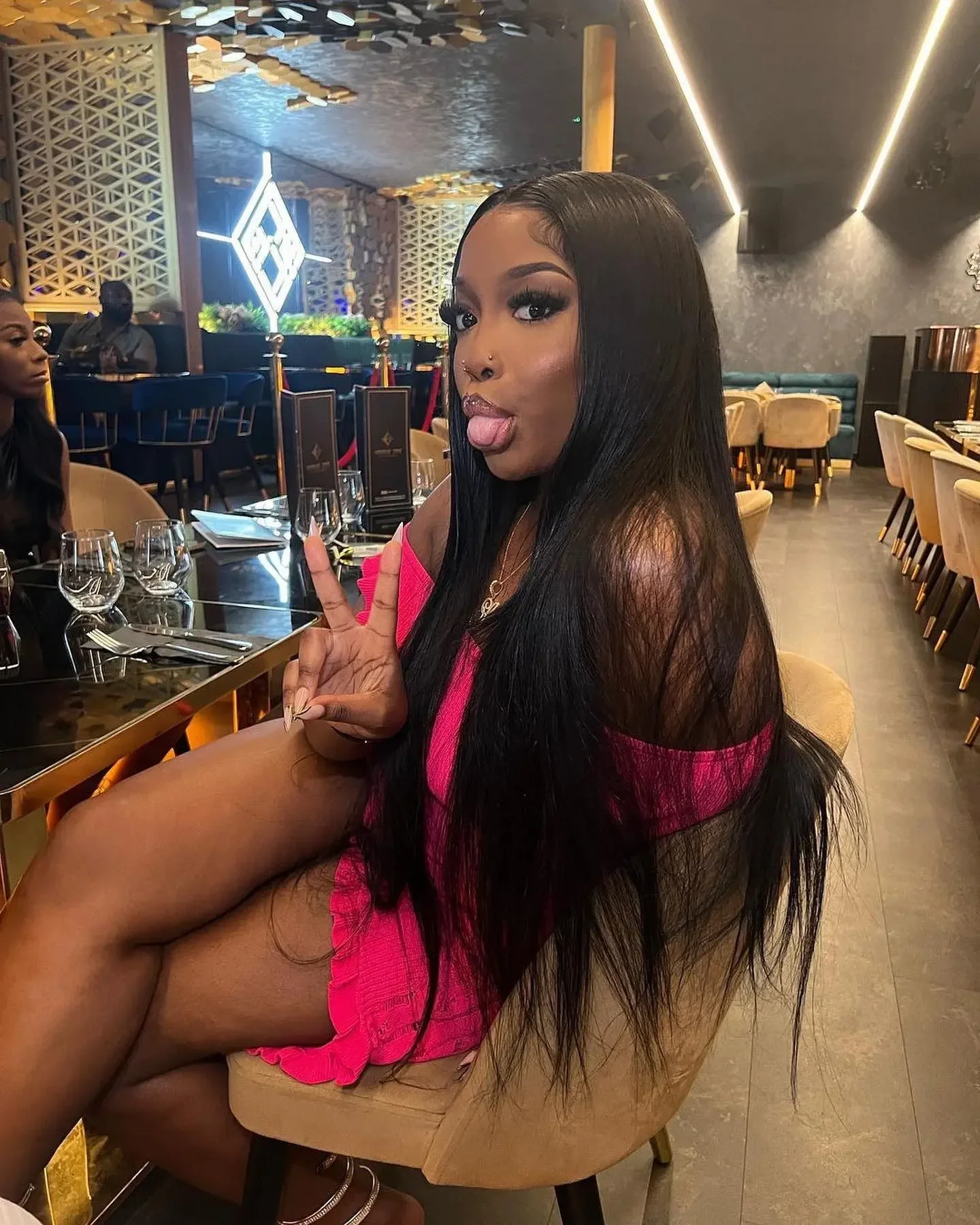 Silky Straight Glueless Wigs Preplucked 13x6 Lace Front Wigs Human Hair Pre Plucked 40 42 Inch Bone Straight Human Hair Wig 300% Density 13x4 HD Lace Frontal Wigs for Women Natural Black Raw Virgin Vietnamese Free Part Invisible Swiss Hd Lace Full Wigs