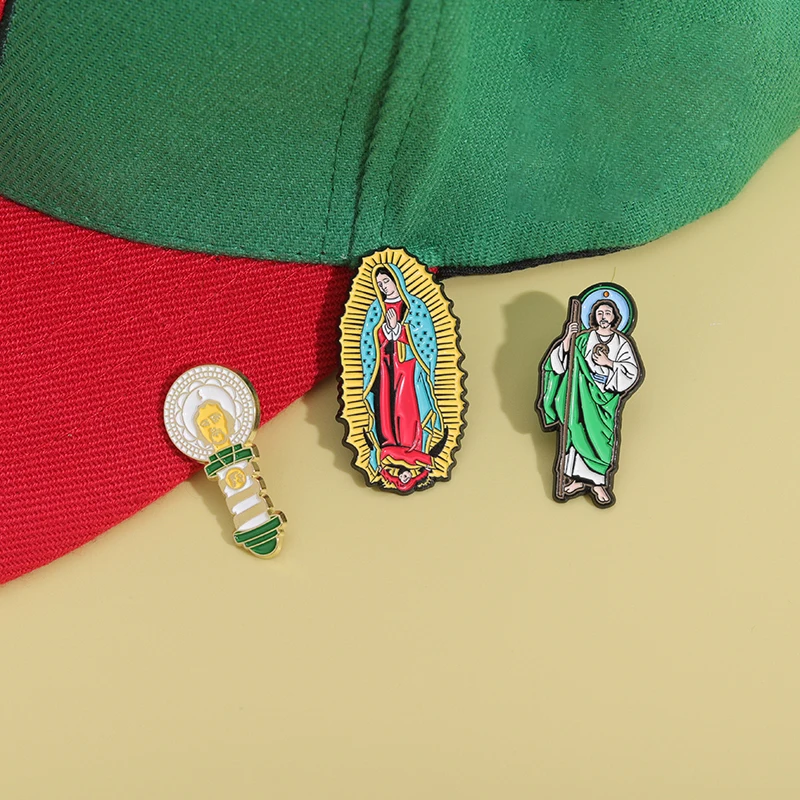 Our Lady Of Guadalupe Enamel Pins Golf Ball Hat Clips Golf Training Accessories Baseball Cap Cartoon Decorative Clip for Golfer