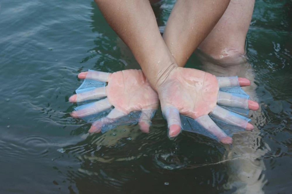 Silicone Swimming Fins Flipper Men Women Child Swim Pool Sport Professional Training Finger Hand Webbed Gloves Paddles Equipment