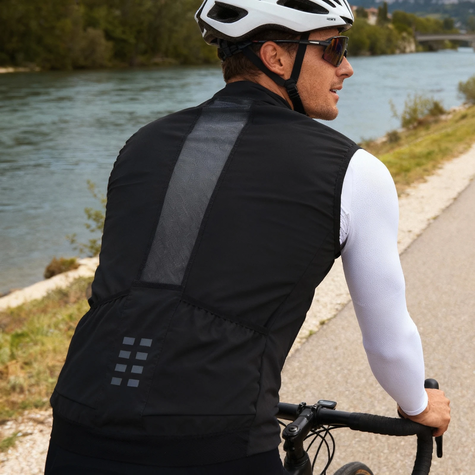 WOSAWE Ultralight Men's Cycling Windbreaker Windproof Jacket Bike Vest Water Resistant MTB Road Bicycle Long Jersey 2 Pockets