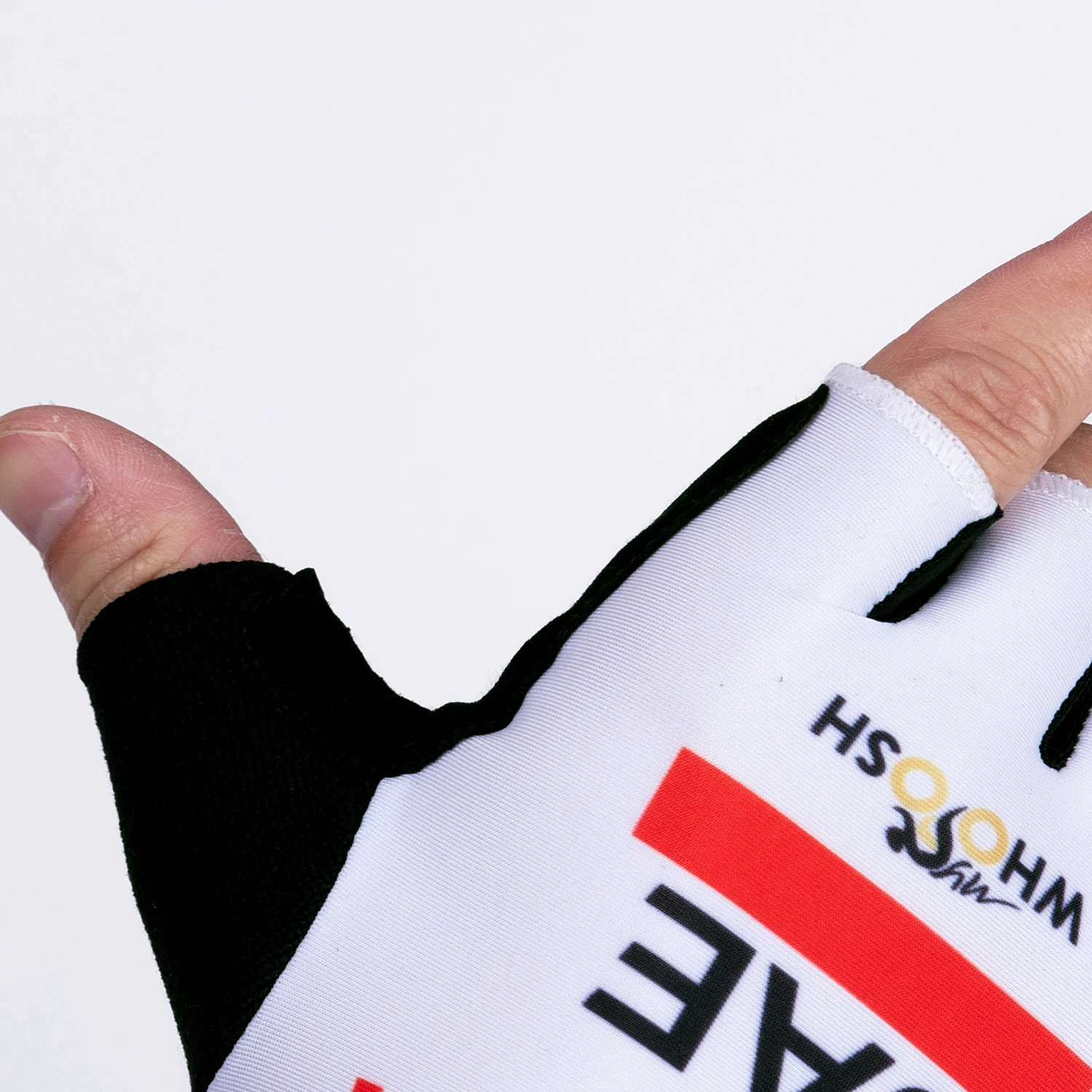 2026 White UAE Team Cycling Sports Gloves Half Finger Men Women Ropa Road Bike Gloves Running Fitness Gym Riding Bicycle Gloves