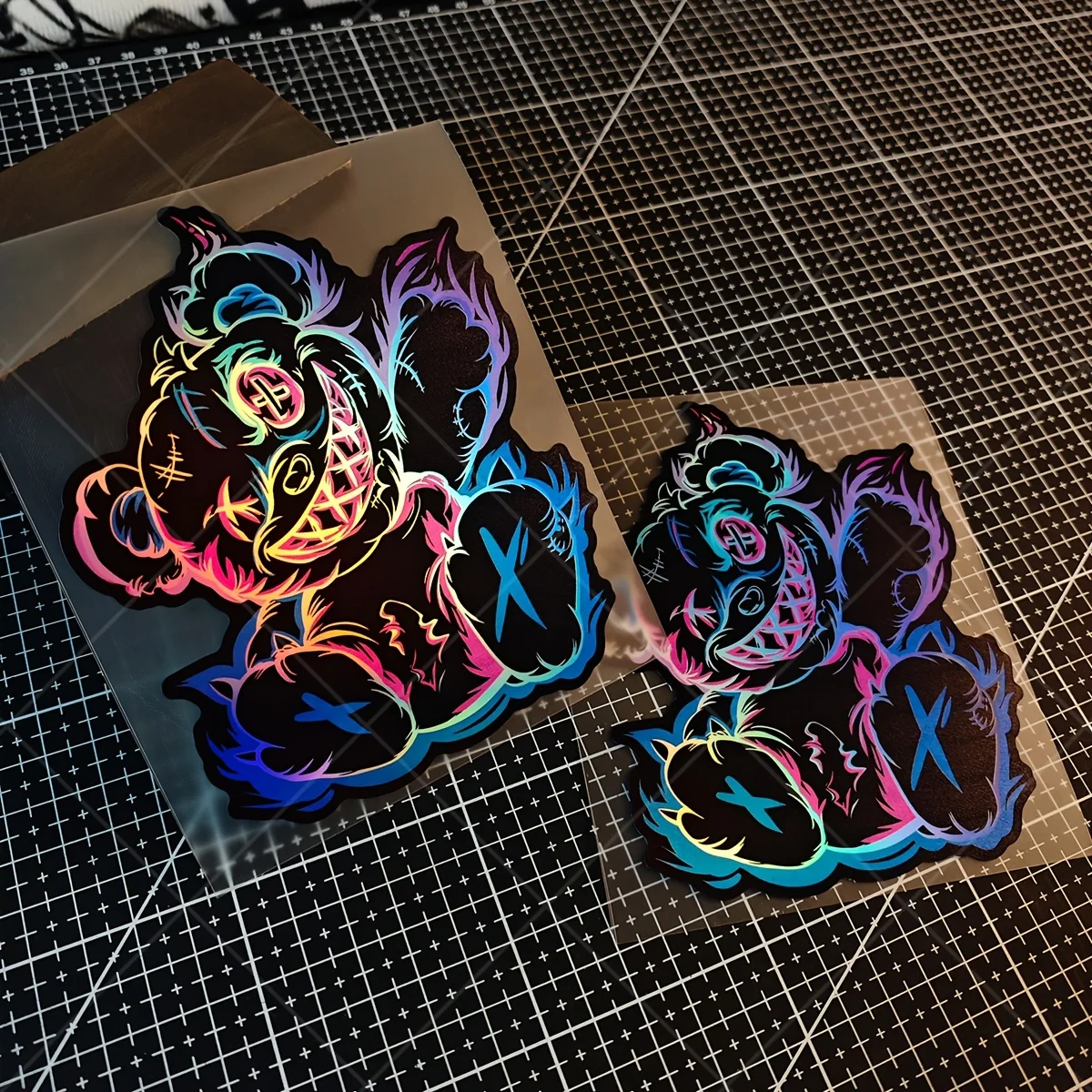 1PC Holographic Scary Bear Waterproof Vinyl Sticker For Car Motorcycle Helmet Laptop Decor Decal