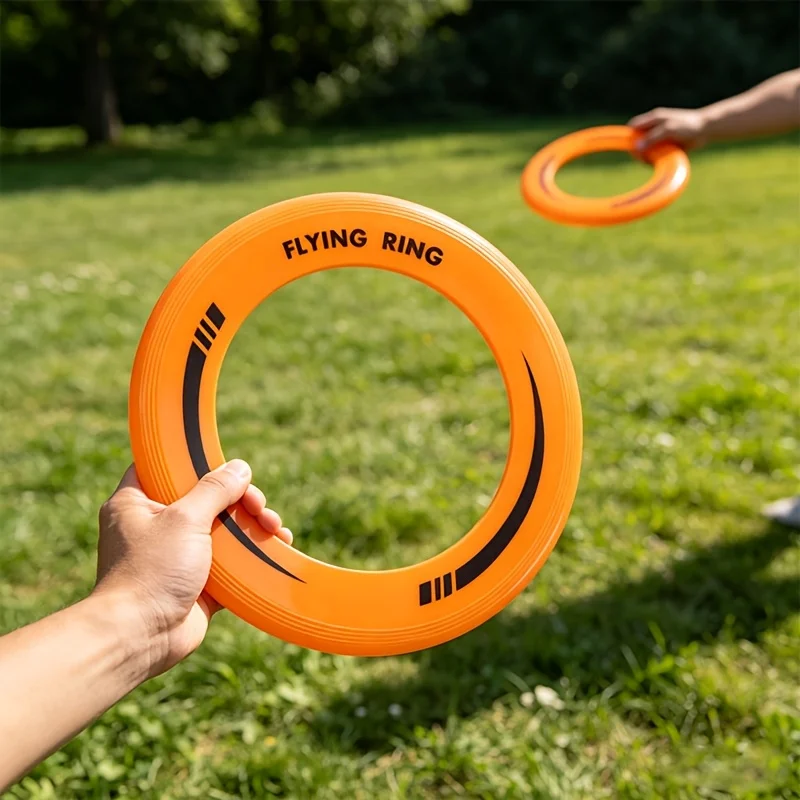 Durable Lightweight Hollow Flying Ring Polypropylene Material for Outdoor Use Beach Park Dog Walking Scenarios