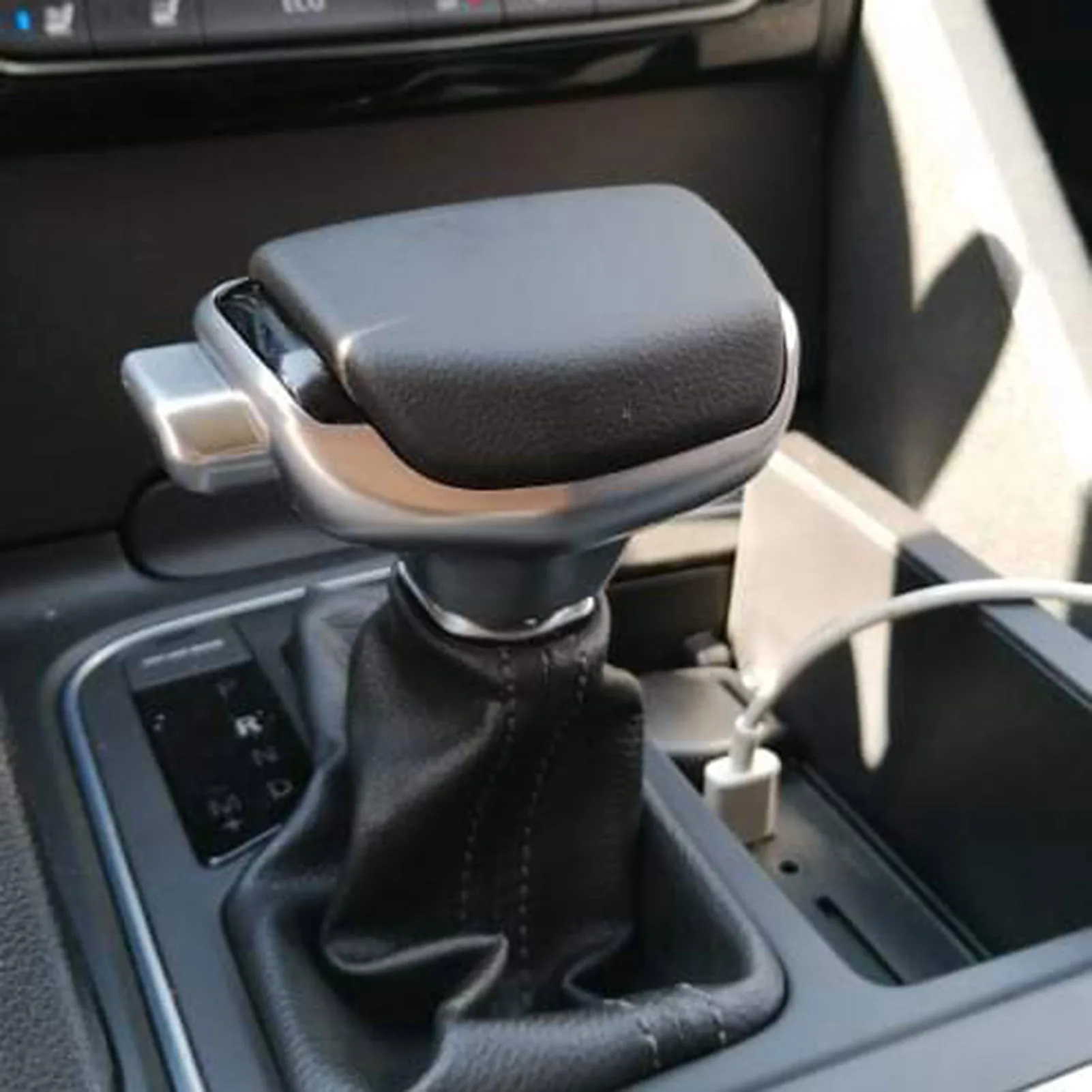 Gear Shift Knob 5 Speed Gear Shift Knob Lever Shifter Handball Replacement for Renault Koleos New Kadjar 2016 2017 2018 2019