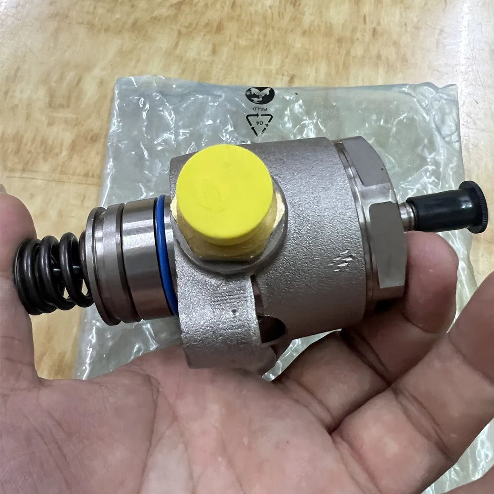 Made In Germany Brand New Auto Injection Fuel Pump High Pressure Fuel Pump 06L127025T 06L 127 025 T For Audi VW