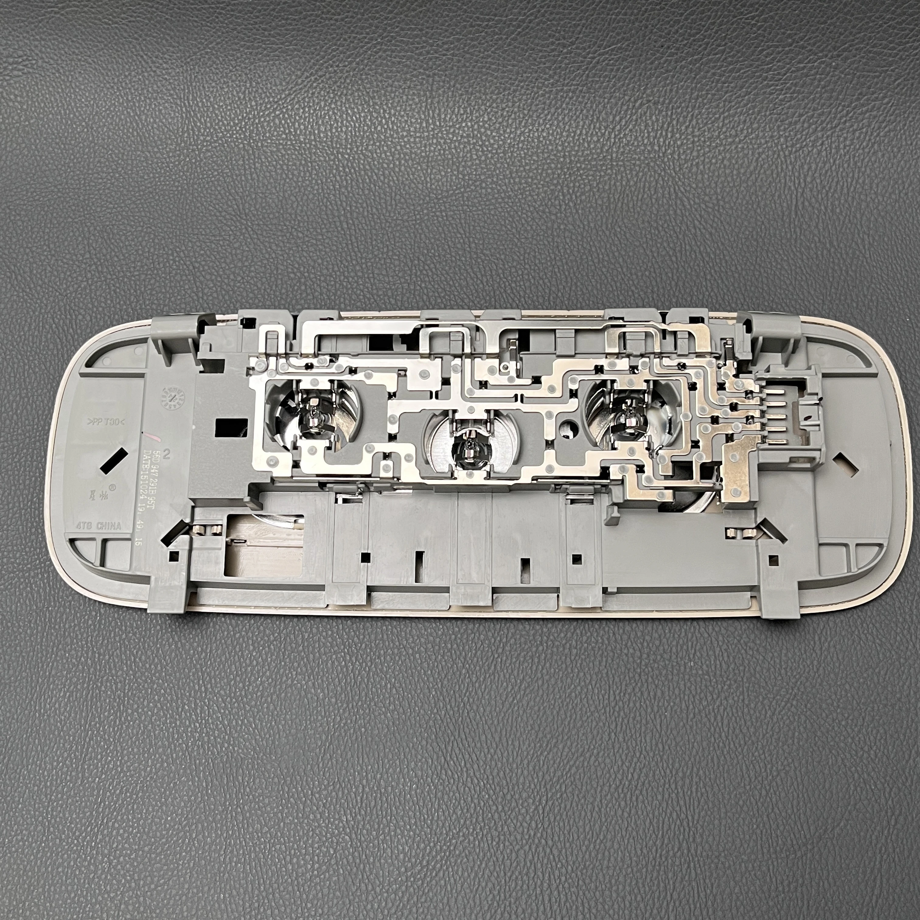Genuine Rear Reading Lamp Indoor Light 56D 947 291B For VW Golf 6 MK6 2006-2011 Passat 2011-2018 CC 2010-2013 56D947291B