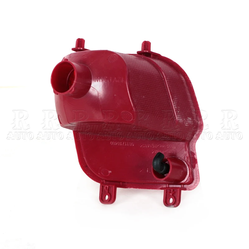 For Peugeot 3008 4008 P84 For Citroen C5 Rear Bumper Fog Lamp Reflector Lamp Brake Light Stop Lamp YL00528880 YL00528980