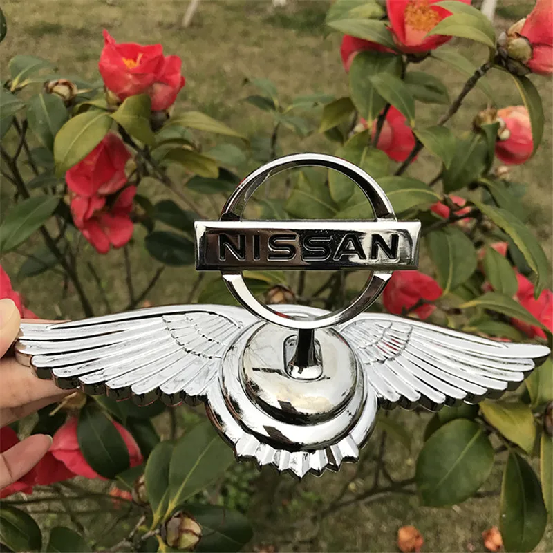 Metal Car Bonnet Sticker for Nissan Logo Altima Almera Titan Teana Leaf Qashqai Juke Note Narava Frontier Auto Hood Cover Emblem