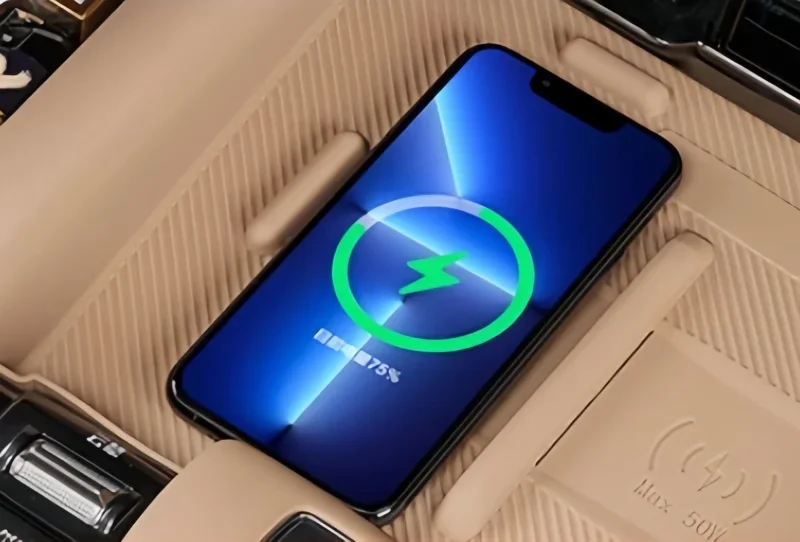 Fit for BYD Leopard 8 Auto Wireless Charging Silicone Pad Modified Auto Center Control Anti-skid Pad Storage Box Upgrade Parts