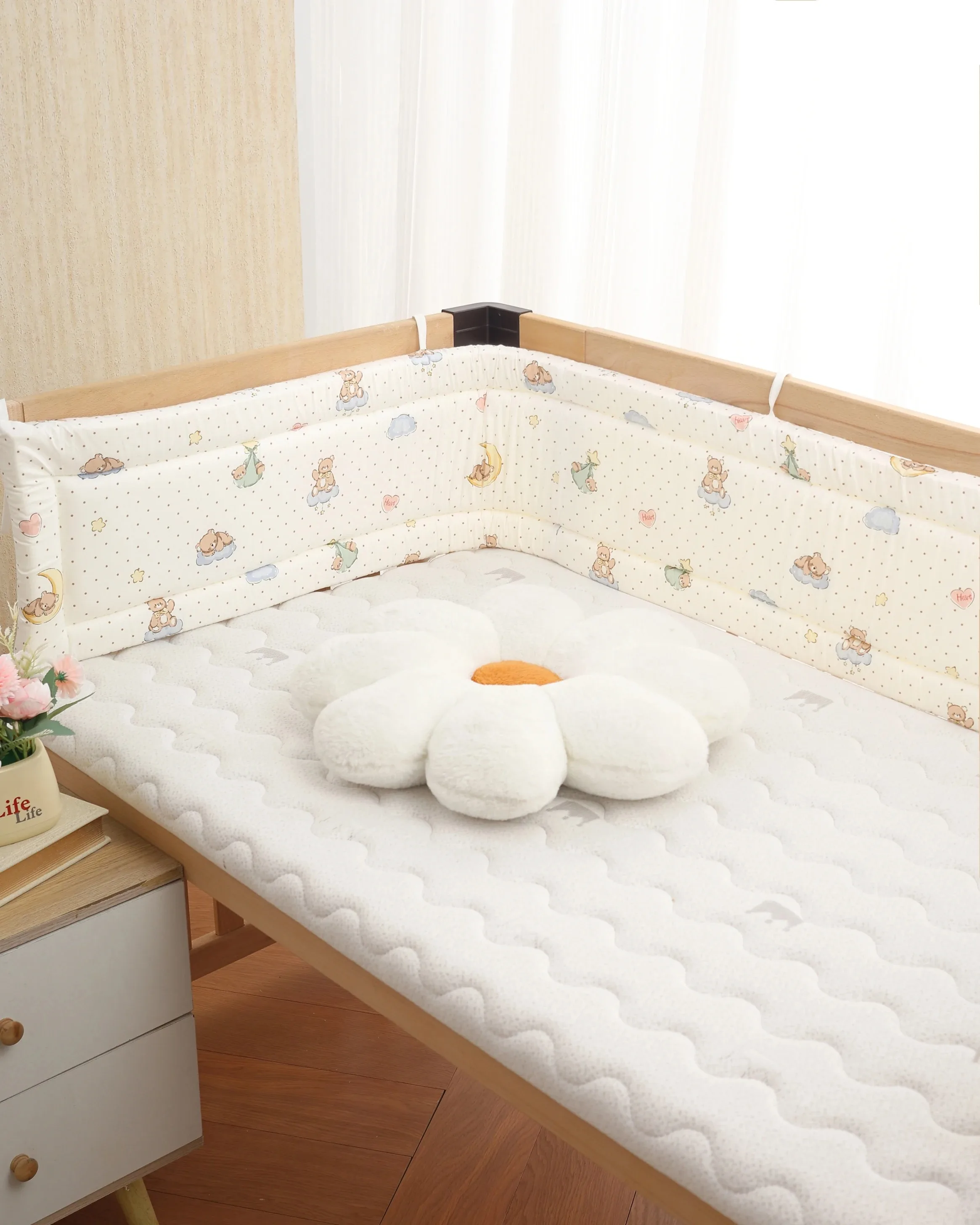 1-piece Crib Around Newborns Around Cushion Protector Pillow Baby Bed Bumper For Newborns Soft Cotton Thicken Bumper