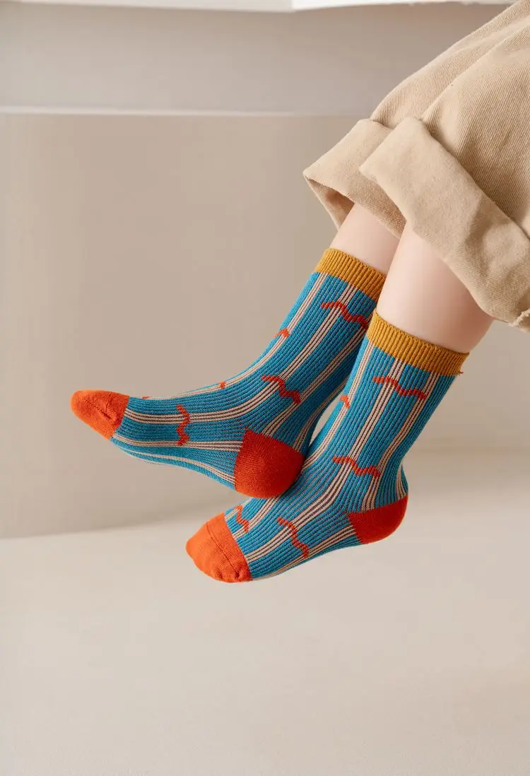 Vintage Checkered Striped Kids Crew Socks,Soft Cotton Breathable,Retro Geometric Socks for Boys Girls,Daily School Casual Socks