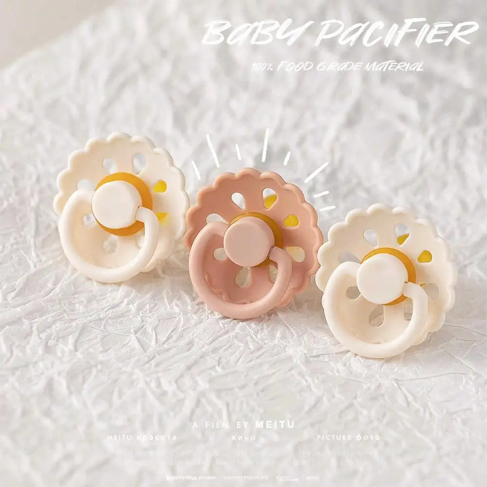 1PCS Portable Baby Pacifier BPA Free Soother Silicone Luminous Pacifier Multi-pattern Design for Boys Girls Durable