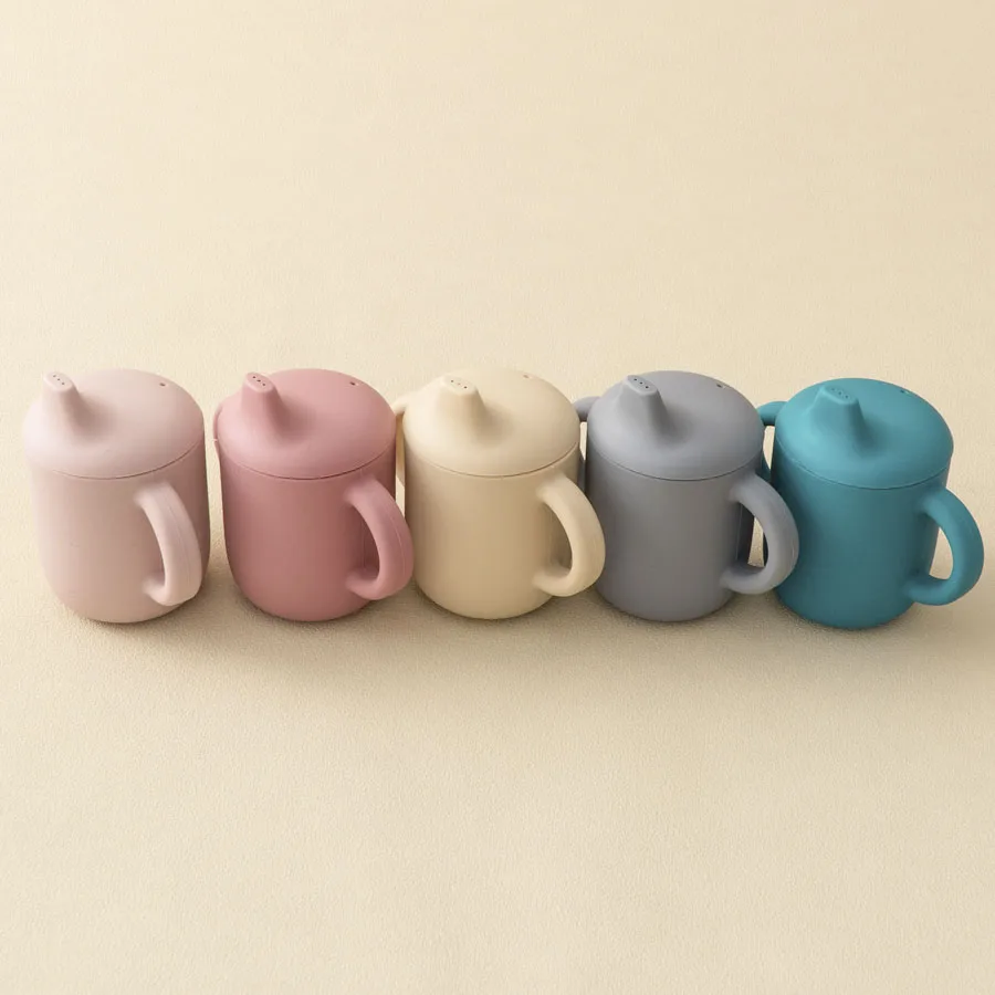 1PCS Baby Feeding Silicone Cups For Infants And Young Children Portable Learning Hand Shank Drinking Water Cups Baby Stuff