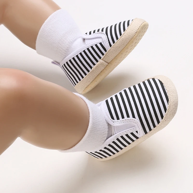2025 New Baby Canvas Sneakers Anti-slip Soft Plaid Baby Boy Girl Shoes Newborns First Walkers Infant Baby Unisex Casual Shoes