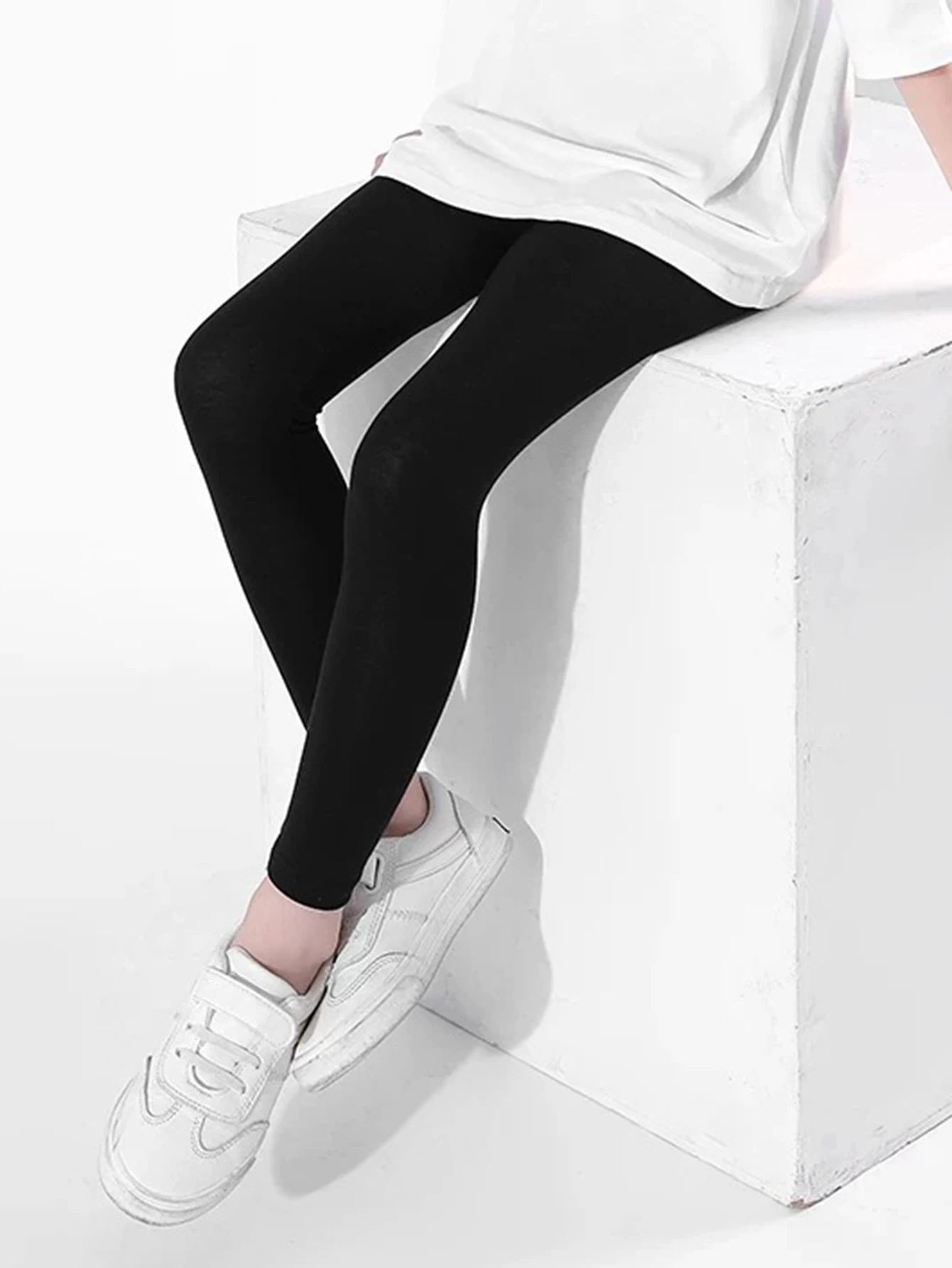 Girl Pants Soft Elastic Kids Leggings Candy Color Girls Skinny Pant Solid Color Trousers for Aged 2-12 Years Children Daily Wear