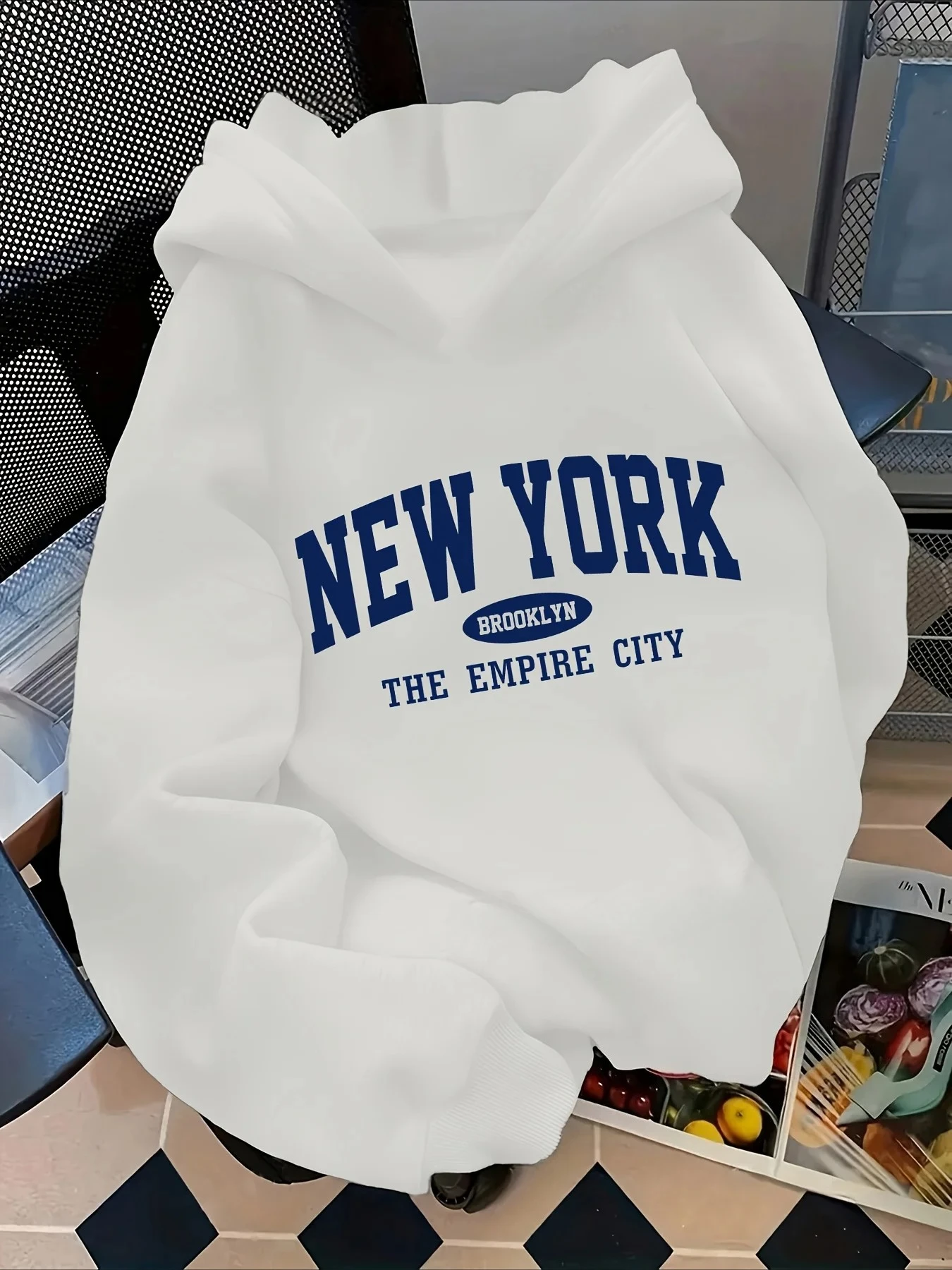 Children's Fashionable Hoodie Loose Fit, New York Letter Print Casual Style for Boys and Girls Geometric Pattern Warm Sweatshirt