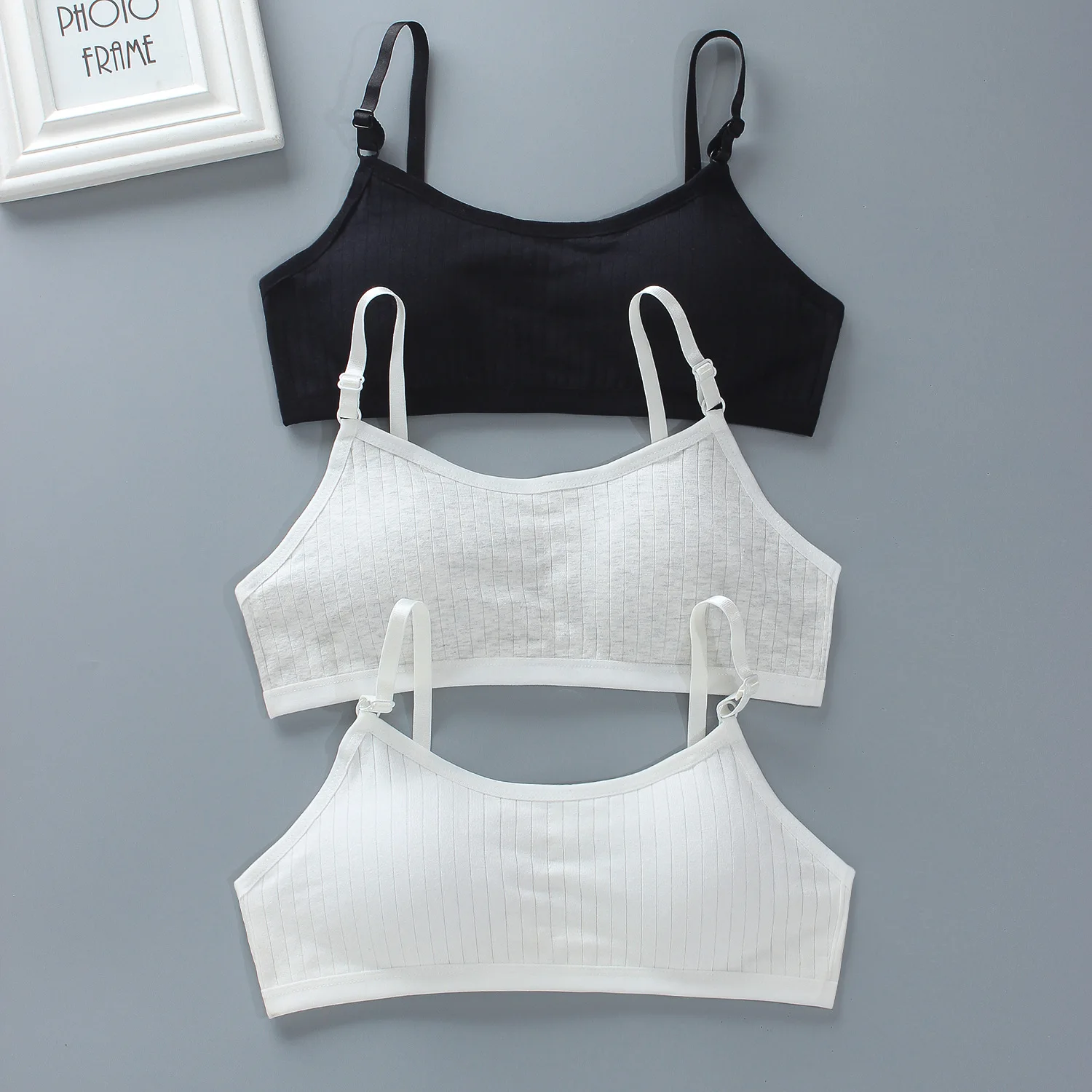 4pcs/Lot Teenage Girls Training Bras Seamless Middle High School Students Vest Bra Kids Children Back Buckle Bra Teens Underwear