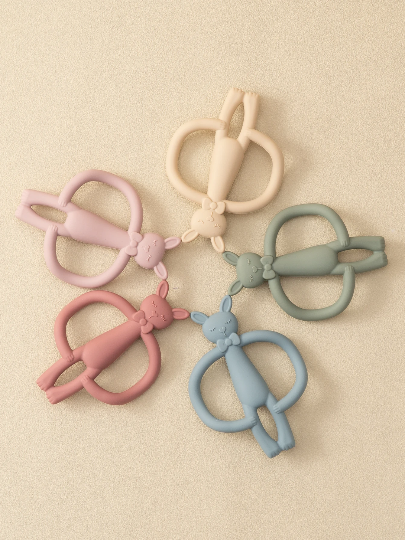 Color Kids 1PCS Silicone Teether Toys Baby Nursing Teether Gifts Newborn Cartoon Rabbit Teether Toys Teething Infant Chewing Toy