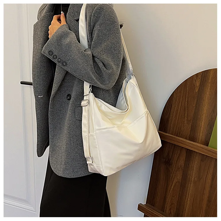 University Student Women's Tote Bag Hot Sale of The Season New Versatile High-End Large Capacity Commuter Backpack Autumn Winter