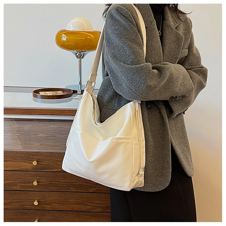 University Student Women's Tote Bag Hot Sale of The Season New Versatile High-End Large Capacity Commuter Backpack Autumn Winter