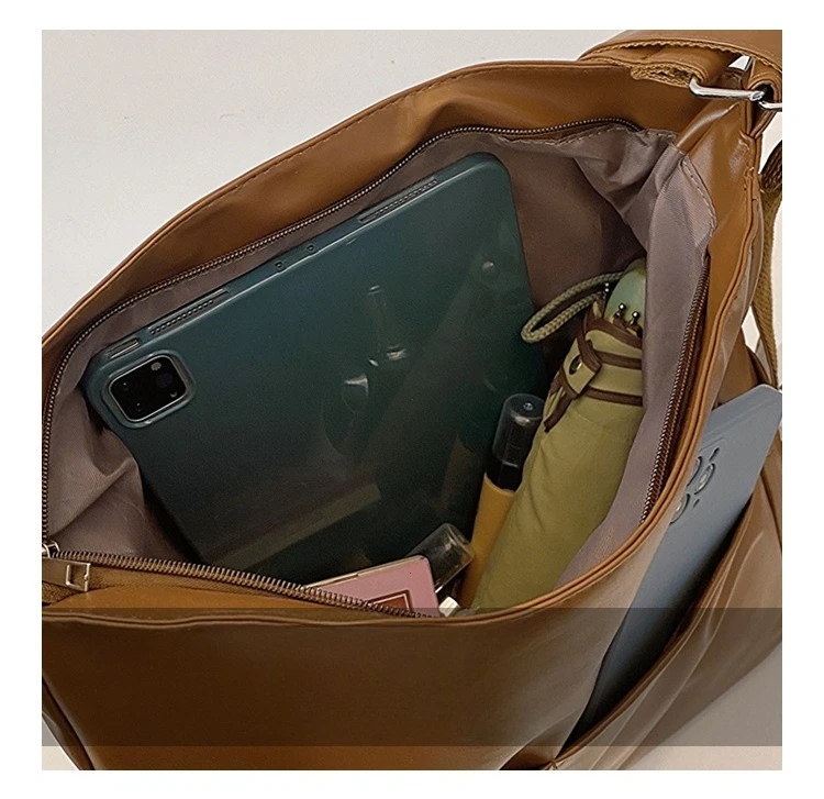 University Student Women's Tote Bag Hot Sale of The Season New Versatile High-End Large Capacity Commuter Backpack Autumn Winter