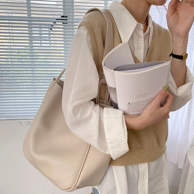 Luxury Tote Bag Woman 2026 Trend Large Capacity Female Shoulder Bag High Quality Leather Simple Designer Woman Handbag Purse