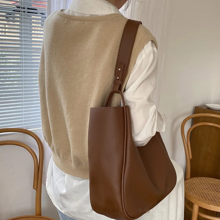 Luxury Tote Bag Woman 2026 Trend Large Capacity Female Shoulder Bag High Quality Leather Simple Designer Woman Handbag Purse