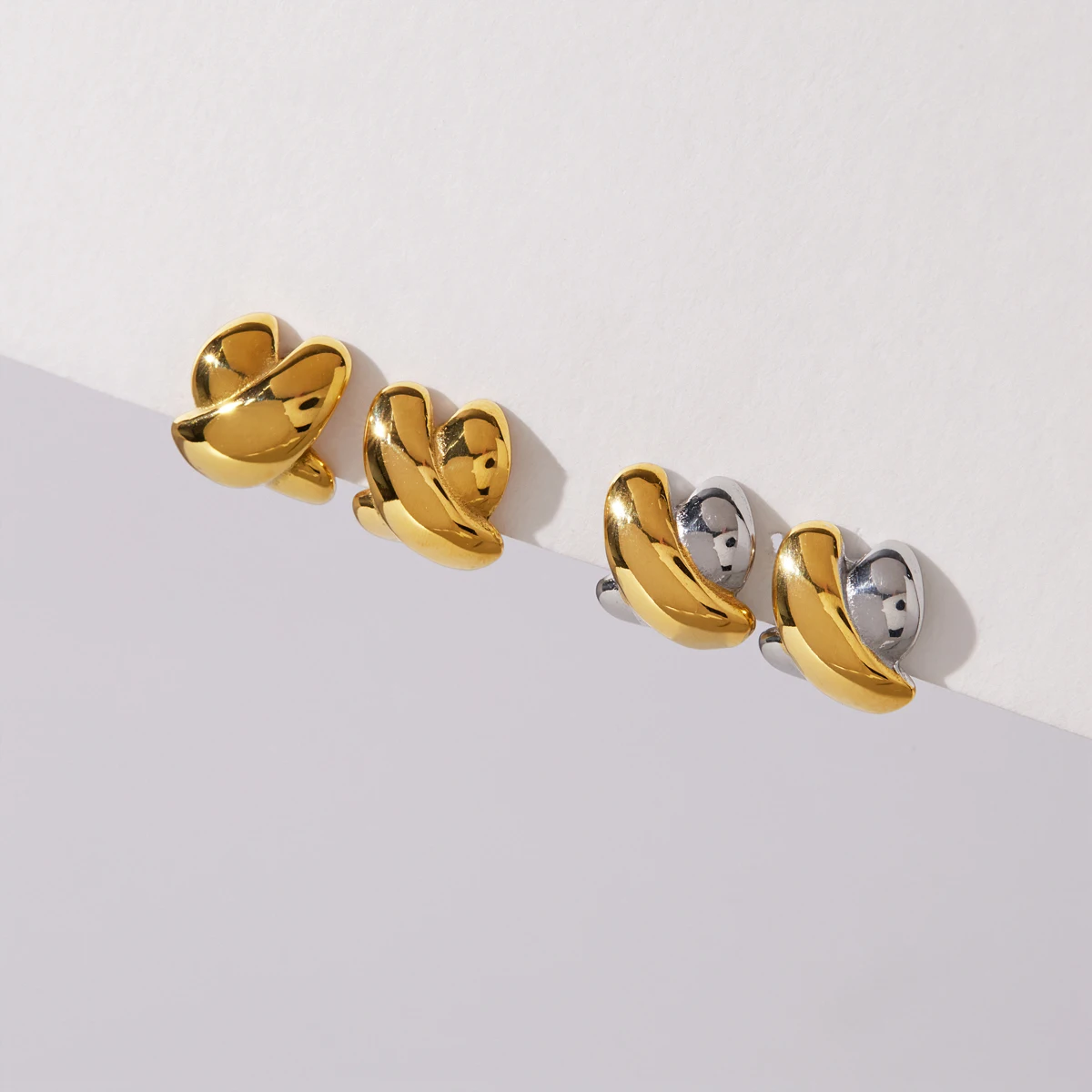 Youthway Punk Crossed Stud Earring For Women 18K Gold PVD Plated Stainless Steel Waterproof Earring Party Fine Jewelry Gifts