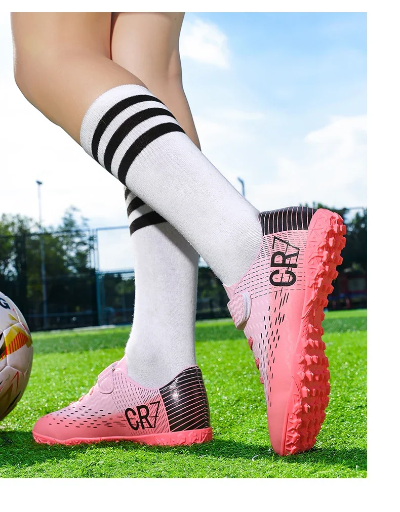 New Children Football Boots Outdoor Trainers Soccer Shoes for Kids Boys Girls Hook Loop Football Cleats Futsal Sneakers 28-39