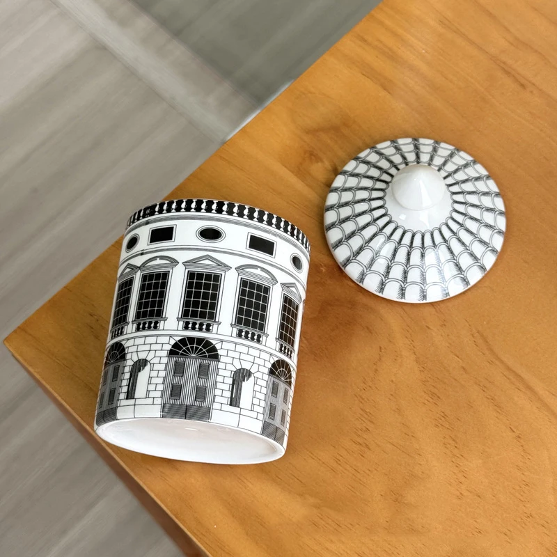 With Lid Colorful Building Funny European Ceramic Candle Holder Storage Jar Bottle Candlestick Home Ornament Art Desk Decoration