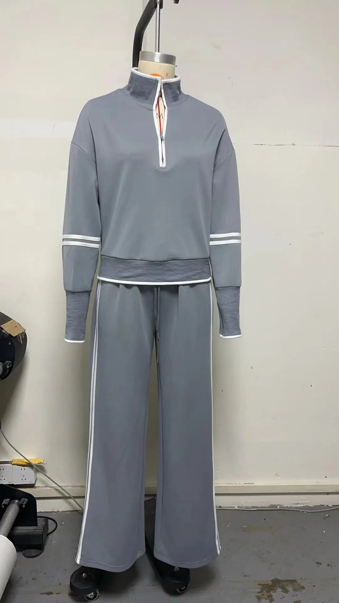 Casual Striped Hoodie Sports Outfits Women New Color Blocking Wide Leg Pants Two Piece Sets Autumn Winter Loose Pants Suit
