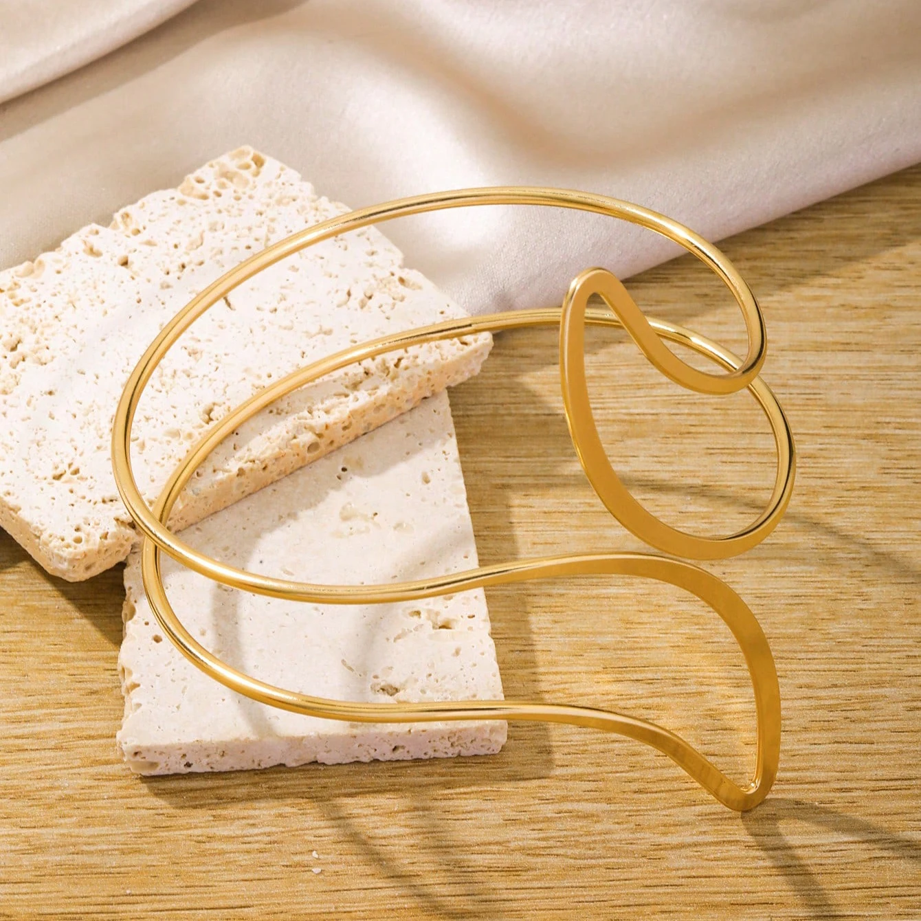 FTCY Boho Arm Bracelet for Women Vintage Geometric Gold Color Leaf Women's Arm Bangles Adjustable Jewelry