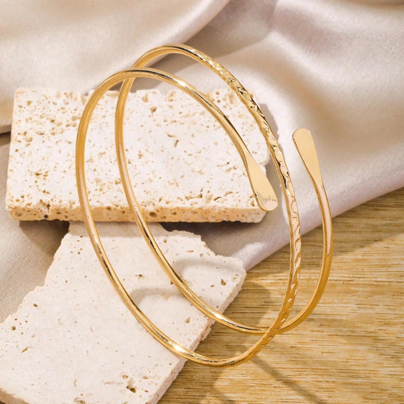 FTCY Boho Arm Bracelet for Women Vintage Geometric Gold Color Leaf Women's Arm Bangles Adjustable Jewelry