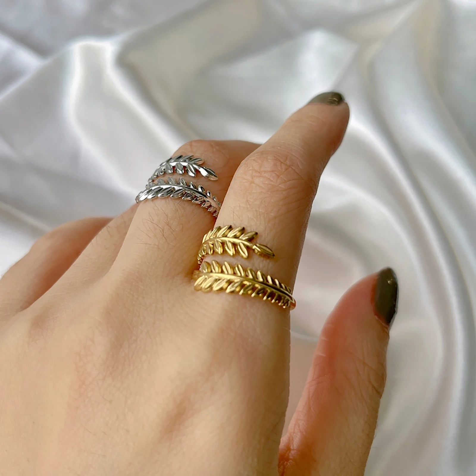 Skyrim Stainless Steel Women Rings Geometric Heart Aesthetic Adjustable Open Finger Ring Fashion Party Jewelry Gifts Wholesale