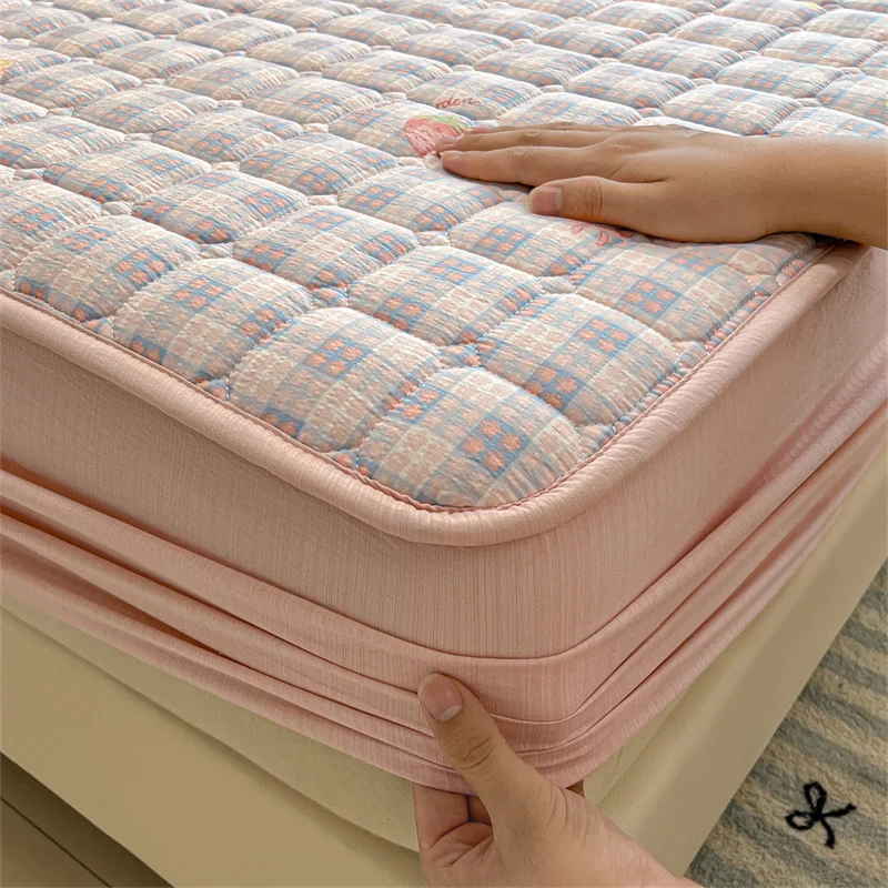 Breathable Soft Mattress Cover Fitted Sheet, Antibacterial Anti-Mite All Season Mattress Protector Non-Slip Silent Single/Double