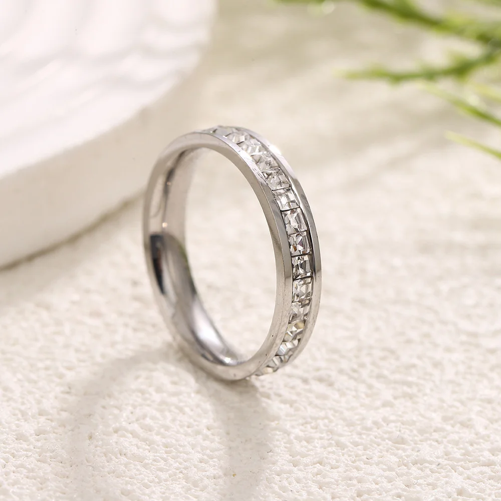 Women's Men's Ring 4mm/8mm Gold Silver Color Stainless Steel Iced Out Full Crystal Zirconia Wedding Rings For Man Woman Jewelry