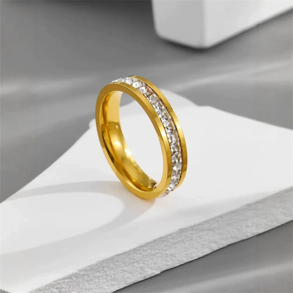 Women's Men's Ring 4mm/8mm Gold Silver Color Stainless Steel Iced Out Full Crystal Zirconia Wedding Rings For Man Woman Jewelry
